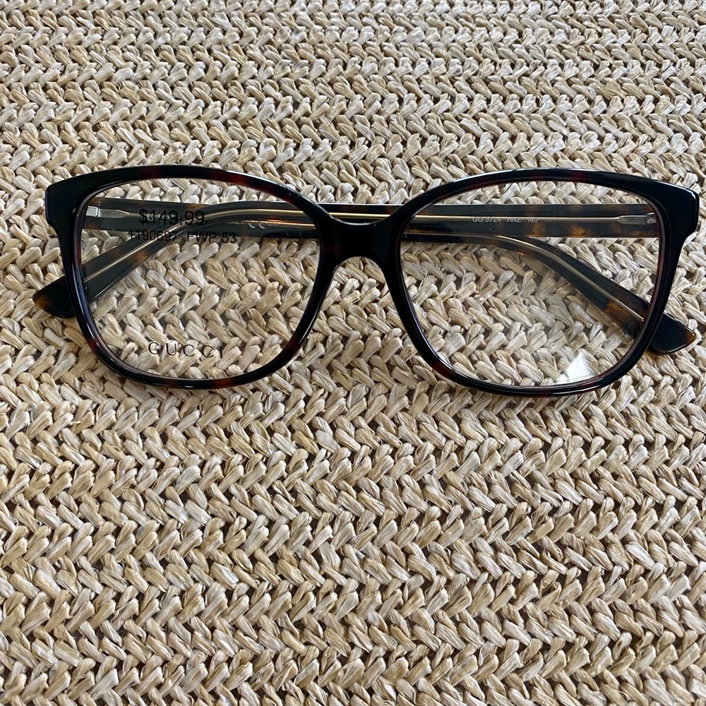 Gucci eyeglass frame -Havana model